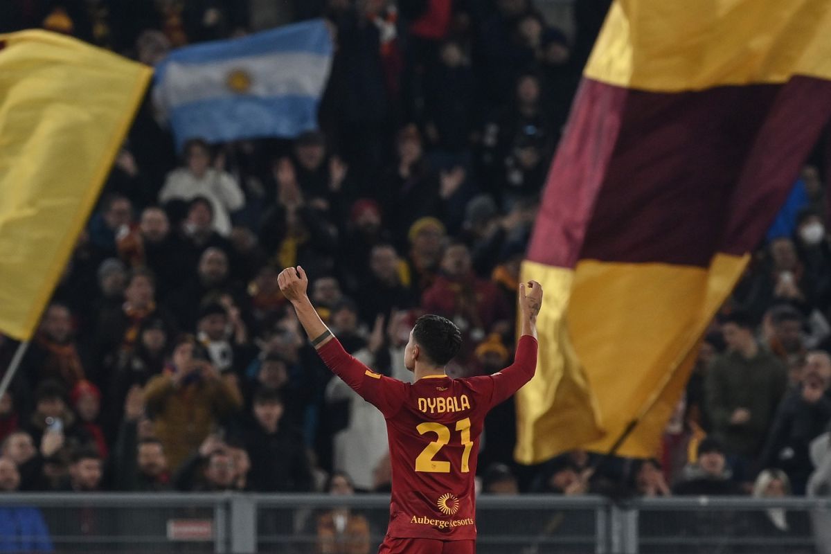 Dybala Regala Unaltra Gioia Alla Roma Fiorentina Ko 2 0 Il Moderatore