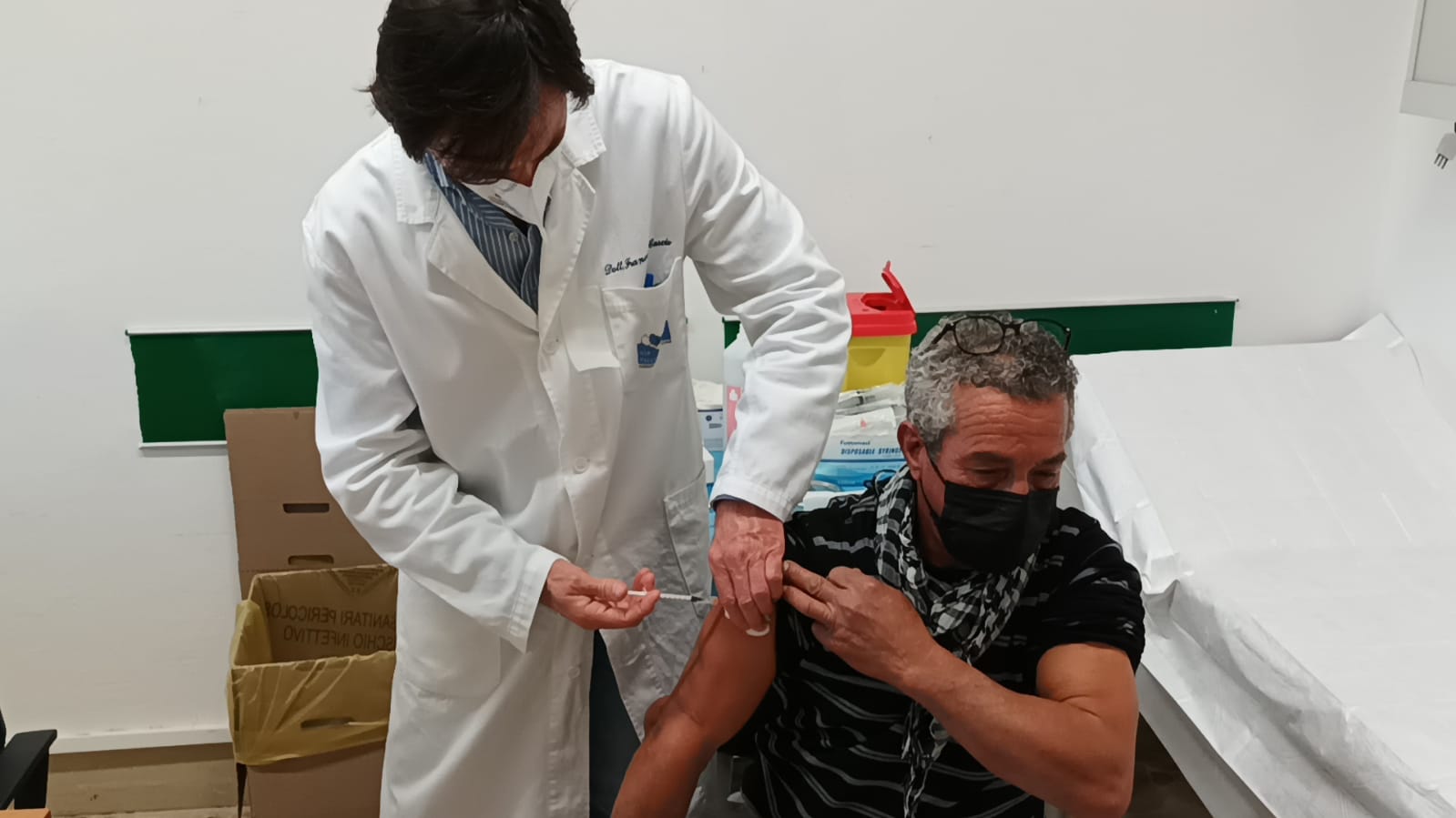 PRIMO GIORNO DI OPEN DAY A LAMPEDUSA CON 386 VACCINAZIONI