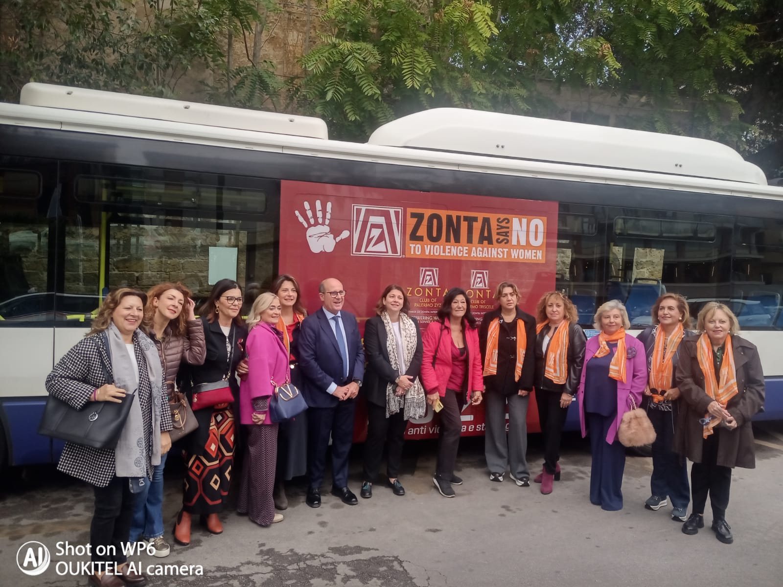 Al via la campagna a sostegno delle donne vittime di violenza o stalking promossa dai Club locali di ZONTA INTERNATIONAL .