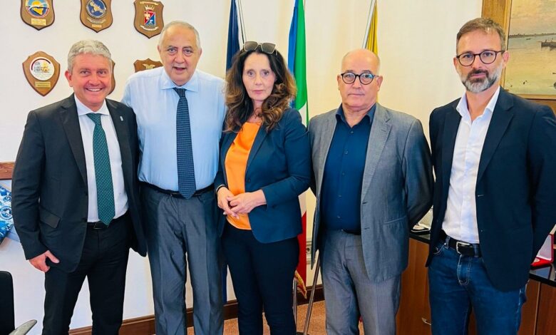 Alessandro Anello, assessore al Turismo al termine di un incontro con il sindaco Lagalla e i vertici di Confesercenti Sicilia.