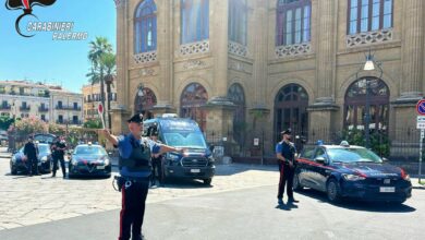 Carabinieri - Piazza Verdi, Teatro Massimo - Palermo