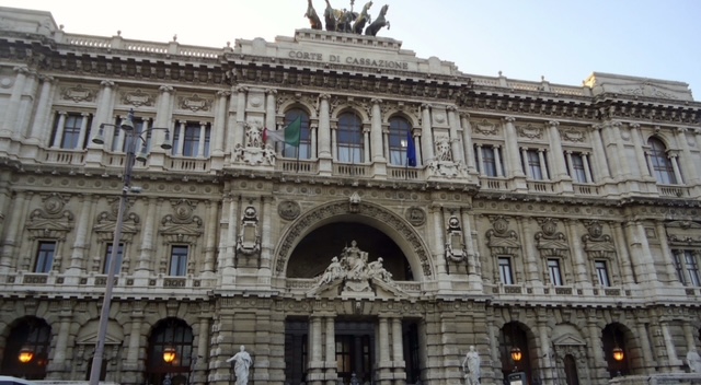 TRIBUTI LOCALI. NOTIFICHE “FIUME” DI ATTI DI PIGNORAMENTO DA PARTE DI NAPOLI OBIETTIVO VALORE