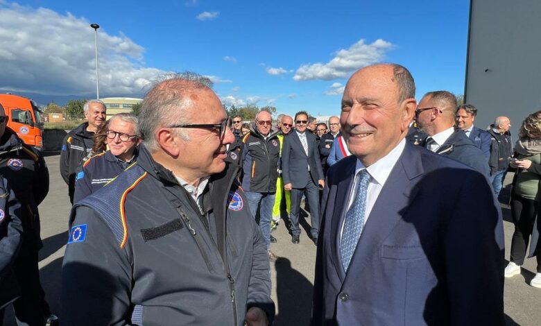 Protezione civile, Schifani visita il centro operativo regionale di San Giovanni La Punta, nel catanese: «Struttura moderna nostro fiore all'occhiello, prezioso contributo di personale e volontari»